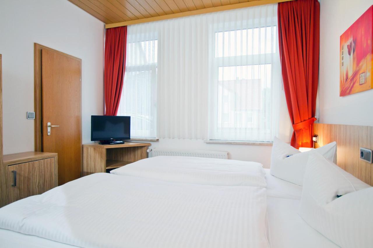 סלה Hotel Schaper מראה חיצוני תמונה