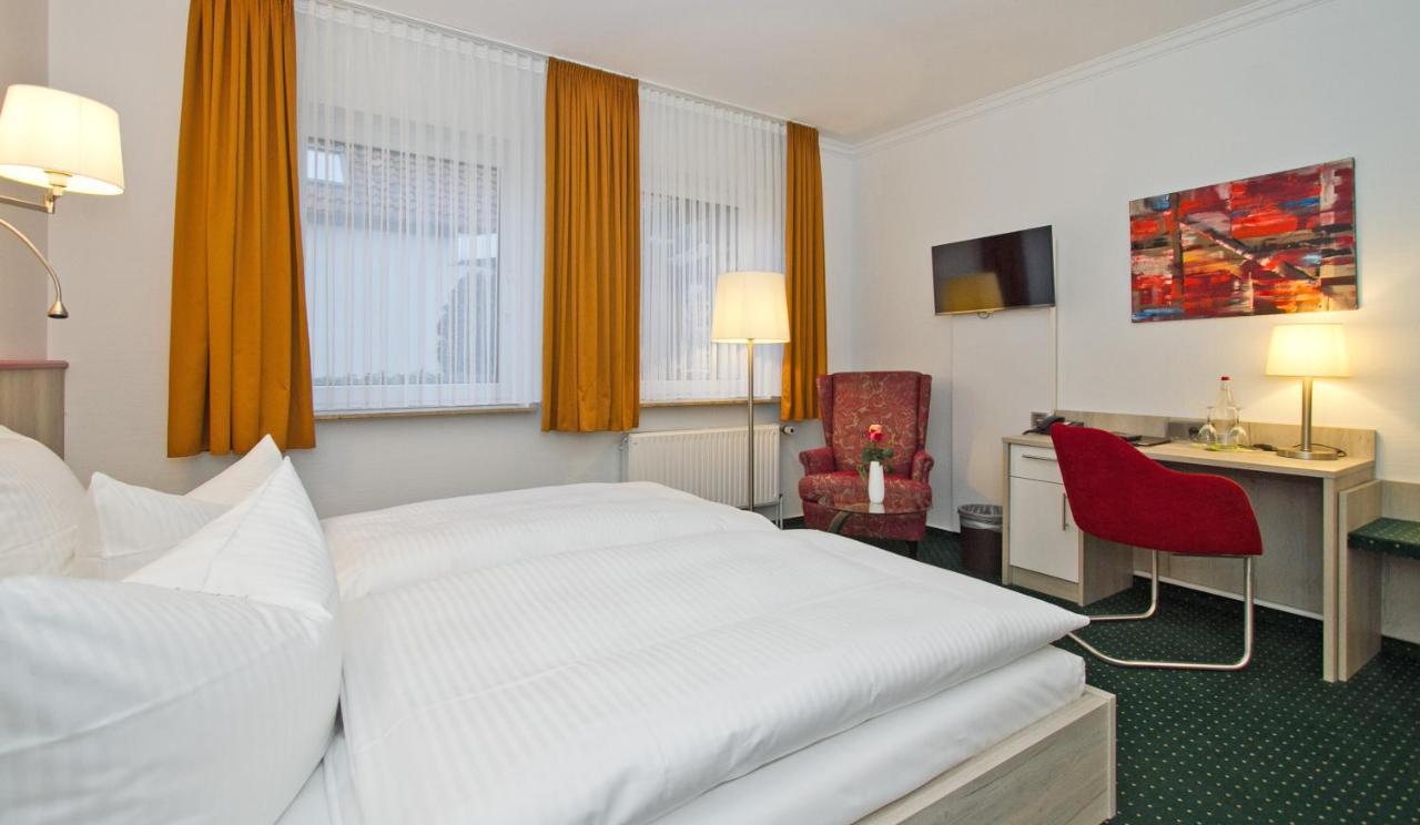 סלה Hotel Schaper מראה חיצוני תמונה